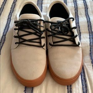 Practically NEW Globe Skate Shoes
